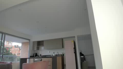 Snapshot of mia_yourmommy chatting on 12.31.24 online show from 12.31.24