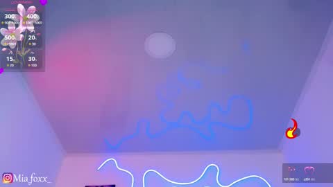 Mia online show from 01.28.25