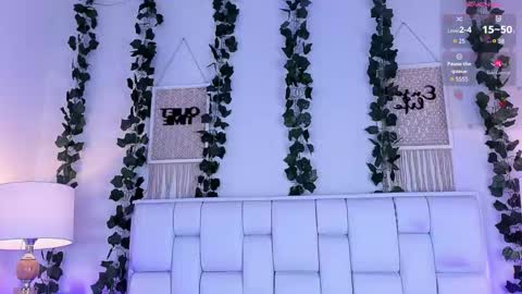 Mia online show from 02.18.26