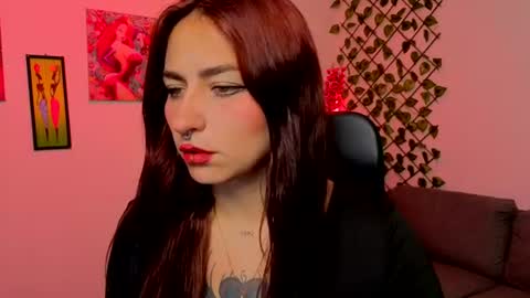 Snapshot of miaa_green_ chatting on 07.07.26 miaa_green_ online show from 07.07.26