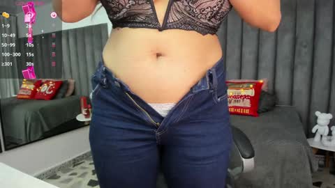 Mia online show from 12.05.24