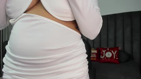 Mia online show from 12.09.24