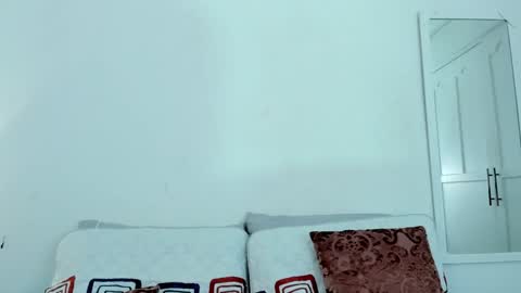 Miaa online show from 01.08.25