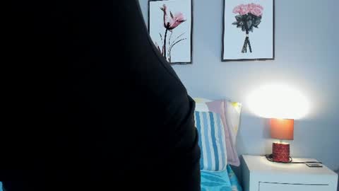 Snapshot of miaa_z chatting on 08.05.26 Miaa online show from 08.05.26