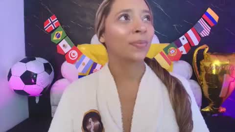 Snapshot of miaabrown__ chatting on 06.30.26 Mia online show from 06.30.26