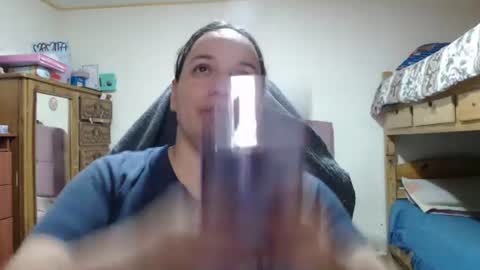 Snapshot of miaabrownn chatting on 06.10.26 MIA online show from 06.10.26