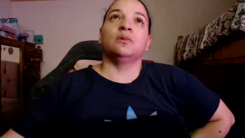 Snapshot of miaabrownn chatting on 06.11.26 MIA online show from 06.11.26