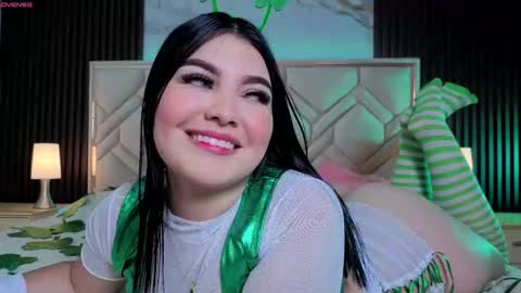 Miaa Farrel online show from 03.17.26