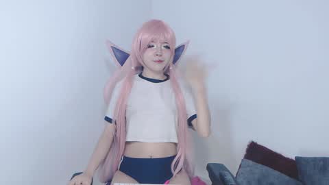 Mia online show from 02.06.25