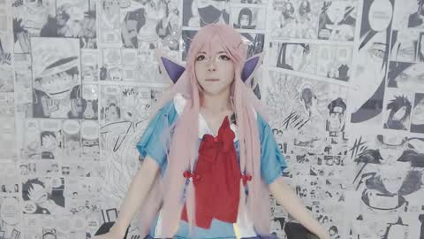 Mia online show from 09.14.25