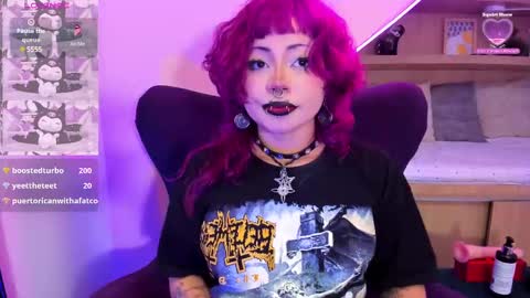 Mia online show from 02.11.25