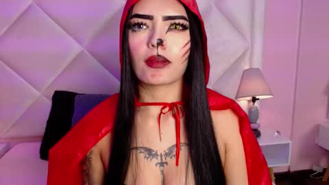 Alexandra online show from 10.31.25