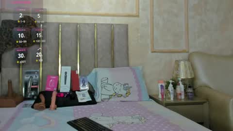 Miaasummer online show from 05.11.26