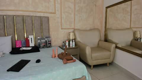 Miaasummer online show from 07.12.26
