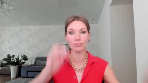 Mia online show from 05.25.26