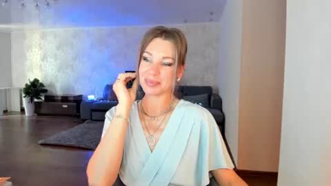 Mia online show from 07.07.26