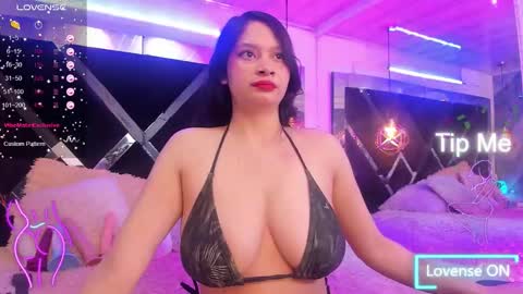 Mia online show from 12.02.25