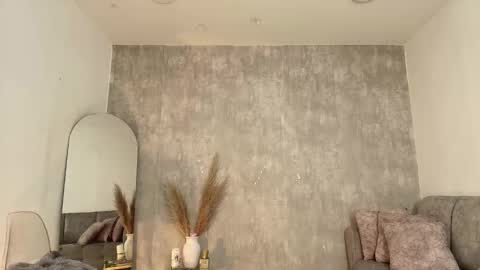 miacooper online show from 01.17.25