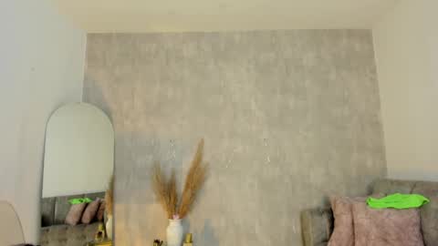 miacooper online show from 01.21.25