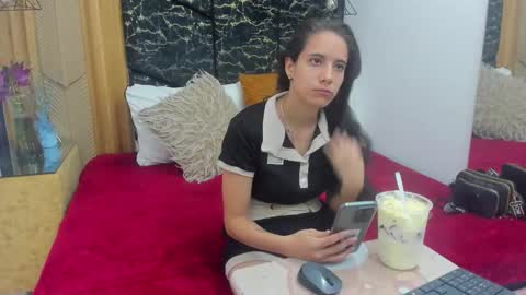 MiaCours online show from 04.05.26