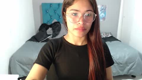 miacumgirl online show from 02.16.26