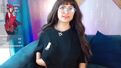 Mia online show from 12.23.24