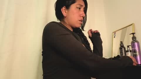 Snapshot of miafix chatting on 04.21.26 Mia Carter Schedule 800 - 1430 gtm-5 online show from 04.21.26