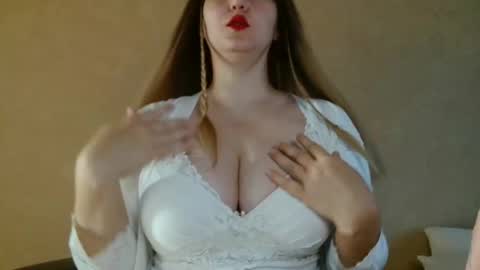 Snapshot of miafoxisja chatting on 09.14.25 MiaFoxisJa online show from 09.14.25