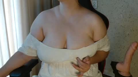 Snapshot of miafoxisja chatting on 07.06.26 MiaFoxisJa online show from 07.06.26