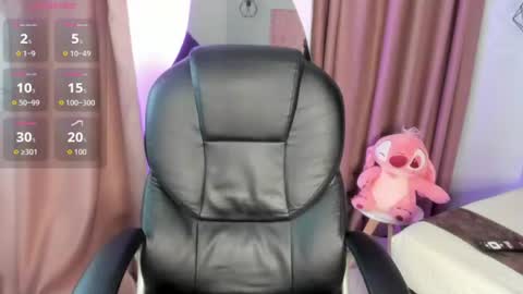 Mia online show from 06.19.26