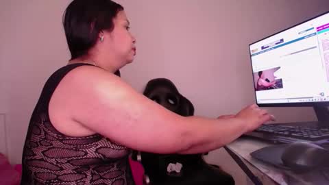 mia online show from 02.18.26