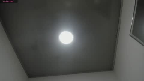 Miah Collins online show from 10.01.25