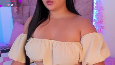 Snapshot of miah_kumar chatting on 07.18.26 Miah Kumar online show from 07.18.26
