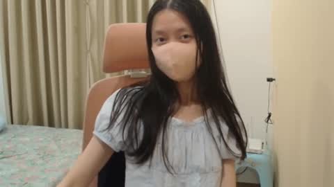 miahchan68 online show from 02.25.26