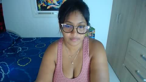 miajoseph_ online show from 01.28.25
