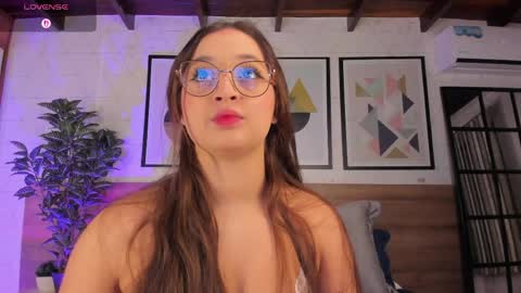 Mia  online show from 03.30.26