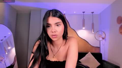 Call me Mia  online show from 09.16.25