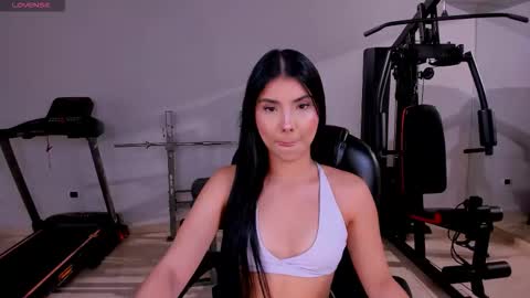 Call me Mia  online show from 03.21.26