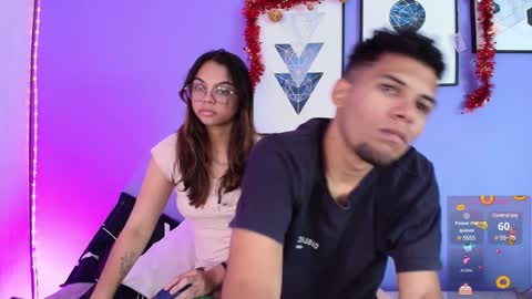 Snapshot of mialuxx chatting on 12.29.24 Mia online show from 12.29.24