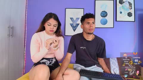 Snapshot of mialuxx chatting on 02.01.25 Mia online show from 02.01.25