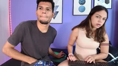 Snapshot of mialuxx chatting on 02.15.25 Mia online show from 02.15.25