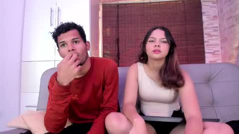 Snapshot of mialuxx chatting on 03.01.25 Mia online show from 03.01.25