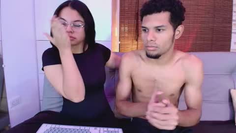 Snapshot of mialuxx chatting on 10.18.25 Mia online show from 10.18.25