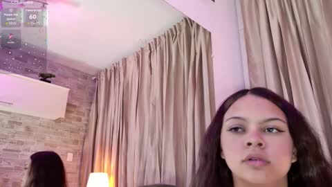 Mia online show from 02.06.26