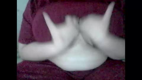 Snapshot of miamooreh chatting on 11.24.25 miamooreh online show from 11.24.25