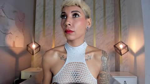 Snapshot of miamorgann chatting on 12.30.24 Mia Morgann online show from 12.30.24