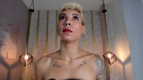 Snapshot of miamorgann chatting on 12.30.24 Mia Morgann online show from 12.30.24