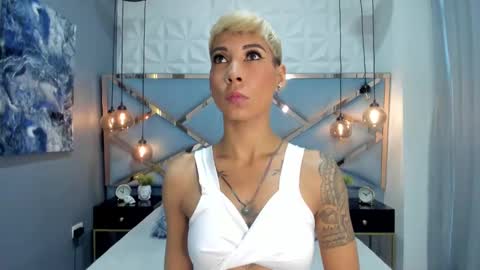 Snapshot of miamorgann chatting on 12.31.24 Mia Morgann online show from 12.31.24