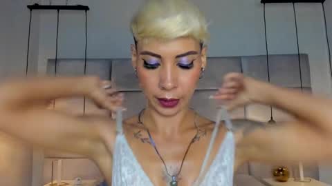 Snapshot of miamorgann chatting on 01.12.25 Mia Morgann online show from 01.12.25