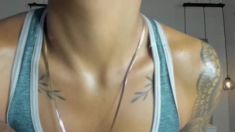 Snapshot of miamorgann chatting on 02.08.25 Mia Morgann online show from 02.08.25